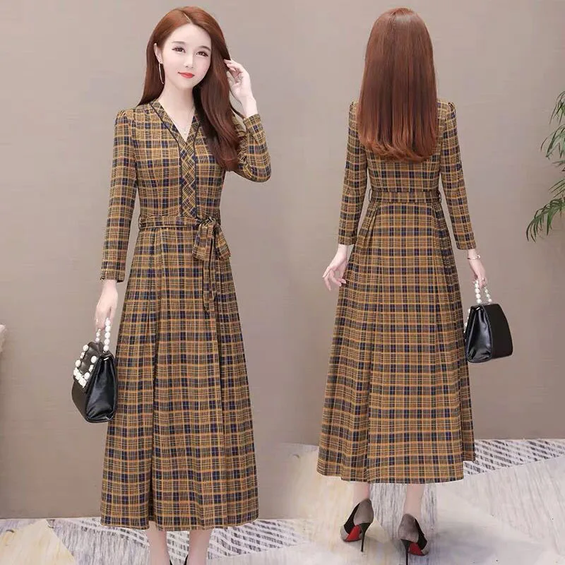 

Women Plaid Bow Fold Dresses Female Full Sleeve Sashes Mid-Calf V-Neck Fashion High Waist Dresses AA325