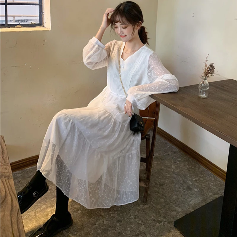 Женское Прозрачное платье-миди Mozuleva Белое мягкое приталенное платье на шнуровке