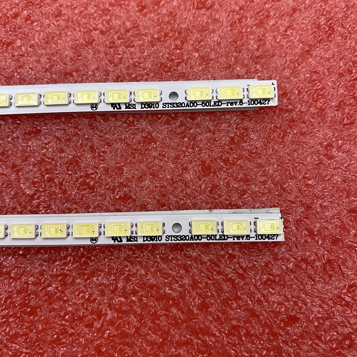 2 шт./компл. светодиодный Подсветка полосы для TE32905N16H SCHNEIDER MICRA3225USB 32-вниз LJ64-02590A