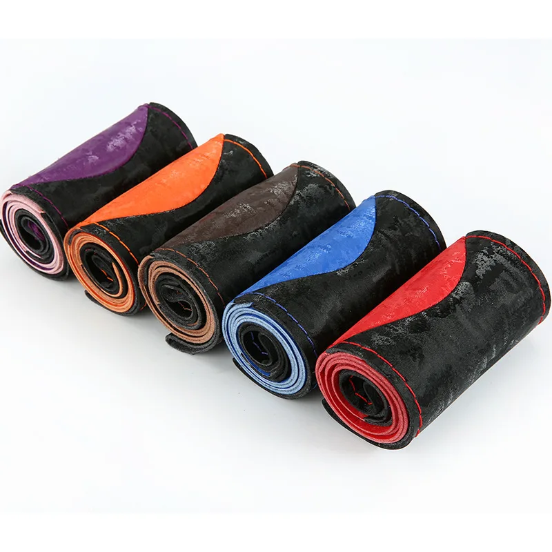 Чехол рулевого колеса автомобиля из микрофибры с бархатным цветным сочетанием