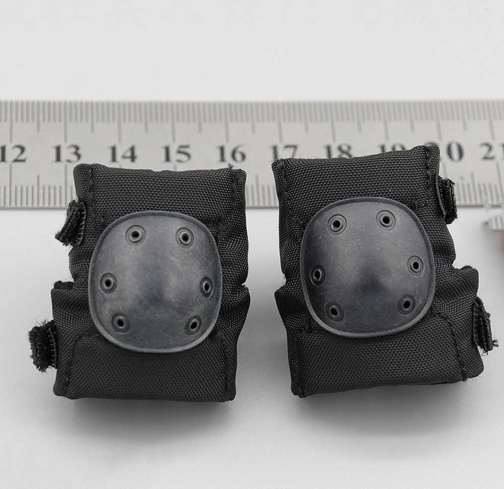 

In Stock 1/6th DAM78079 Marine Corps Scott General Black Knee Pads Model For Usual 12inch Body Doll Accessories