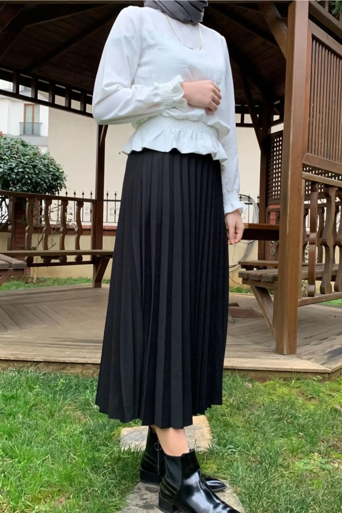 

Women Black Skirt Mira piliseli Women Muslim Clothing Skirt