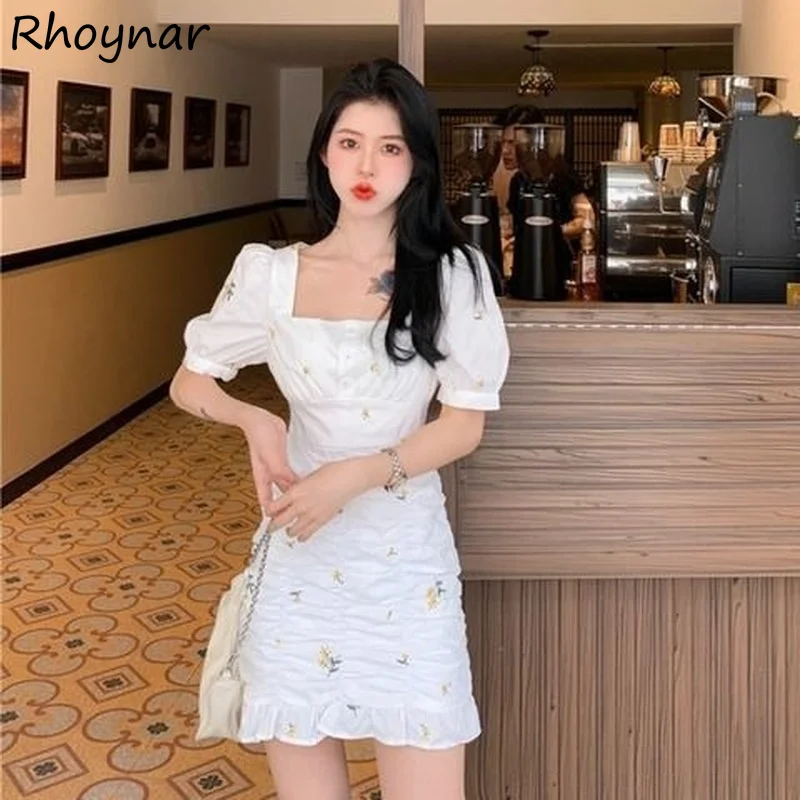 

Женское винтажное платье с оборками, Элегантное Белое Облегающее мини-платье с цветочным принтом, французским квадратным вырезом и оборкам...