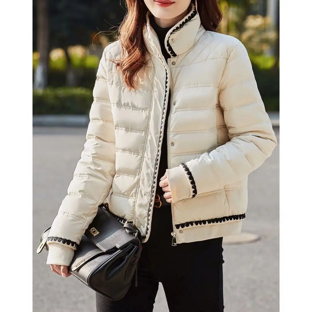 

Осенне-зимняя светильник Элегантная Маленькая куртка на белом утином пуху однотонная модная темпераментная короткая куртка