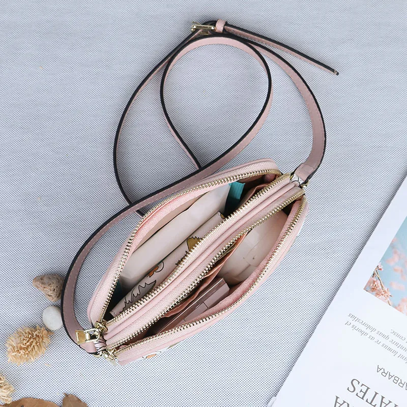 

Women Bag 2021 New Messenger Female Small Square Bag Autumn And Winter Color Printing Female Bag Fashion Zipper Pvc Bag