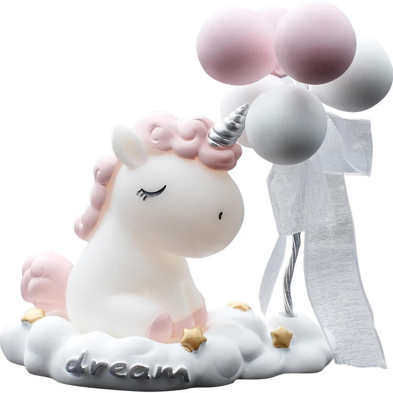 

Cartoon cute pink resin unicorn girl Heart Car decorations Contained furnishings bedroom desktop decoration