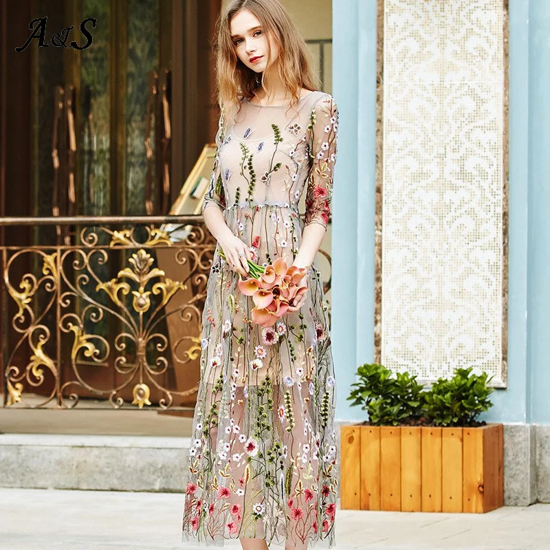 

Maxi Dress Sexy Bohemian Vestidos Embroidery Party Dresses Runway Floral Dress Women Elegant Princess 2 Pieces Beach Dress