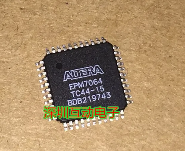

5pcs/lot EPM7604TC44-15 QFP-44