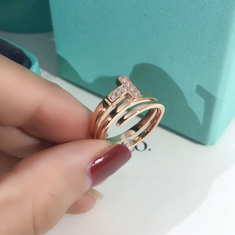 

Tffy 1:1 925 Sterling Silver Classic Rose Gold T-Coil Winding Women's Ring Personality Wild Couple Jewelry Gift