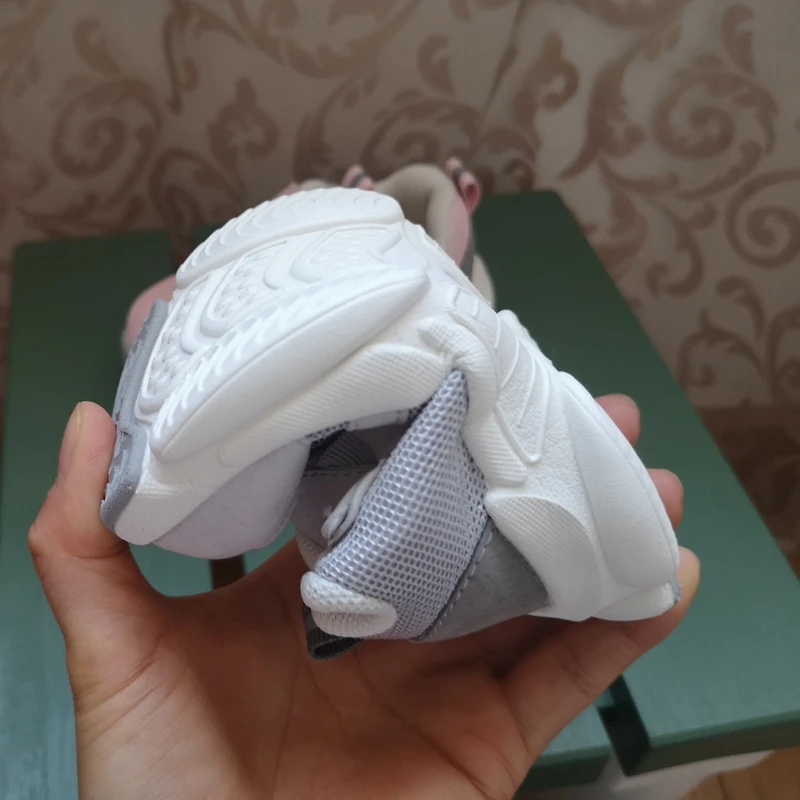 Кроссовки сетчатые для мальчиков и девочек 12 15 5 см дышащие на плоской подошве