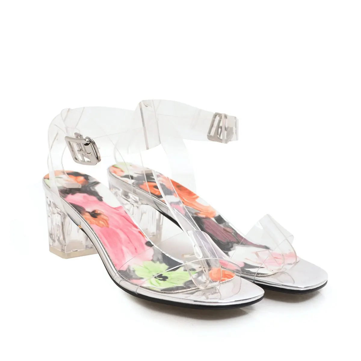 

Summer new women's shoes 2020 thick heel medium heel Size open toe versatile sandal trend
