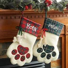 Классические большие рождественские чулки в красно-черную клетку с кошачьей лапой, рождественские чулки, тканевый мешок для конфет, подарочные украшения для носков для дома