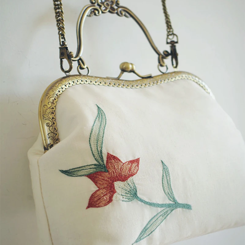 Новинка 2020 оливковая мини-сумка в стиле мори с ротом и металлической рамкой