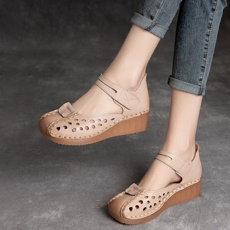 

2021 summer new product leather hollow design, breathable wedge heel with beef tendon outsole, round toe ladies sandals