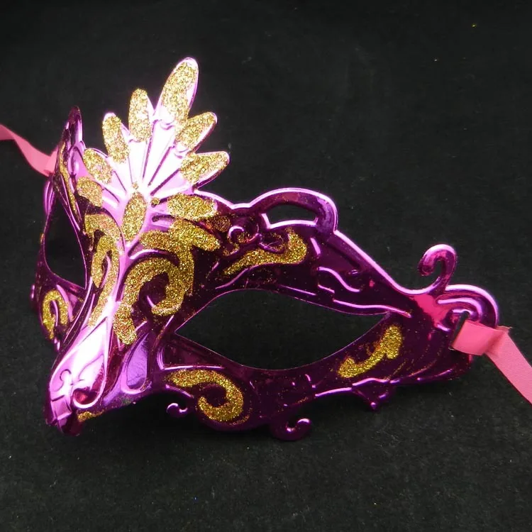 Цветная маска павлина с рисунком или узором маленькая для маскарада