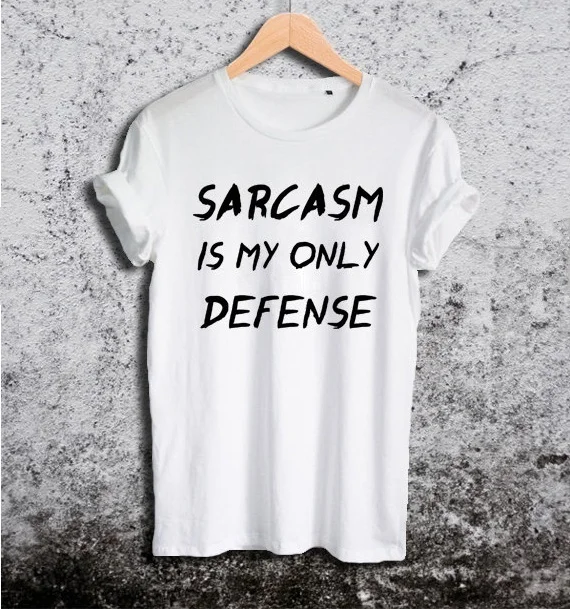 Женская футболка с надписью Sarcasm Is My Only Defense повседневная забавная гранж Tumblr