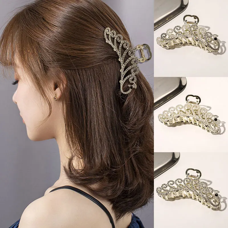

Clip Pearl Rhinestone Metal Shark Hair Clip Ladies Peacock Tail Fish Bone Shape Large Hair Claw New Temperament Headdress