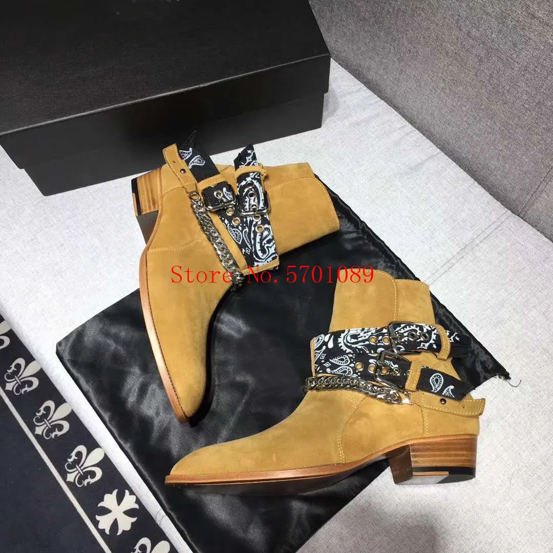 

Brown Suede Bandana Buckle Boots Ankle-high Suede Boots Curb Chain Hardware Adjustable Graphic-printed Buckle Strap Shoes
