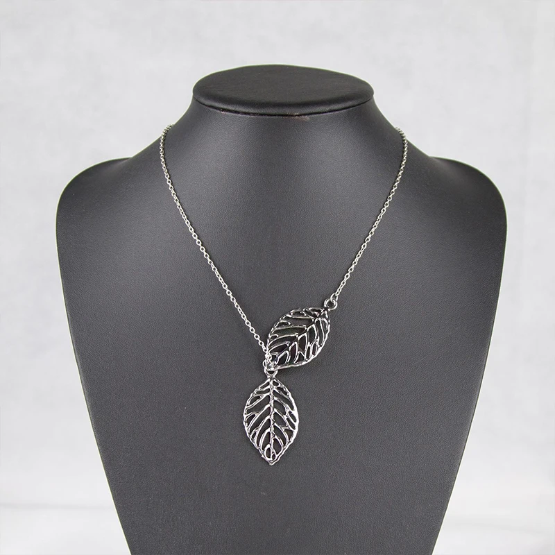 

Creative Simple Double Gold Leaf Pendant Necklace Women's Trend Punk Tassel Chain Pendant Fashion Ladies Party Jewelry Gifts