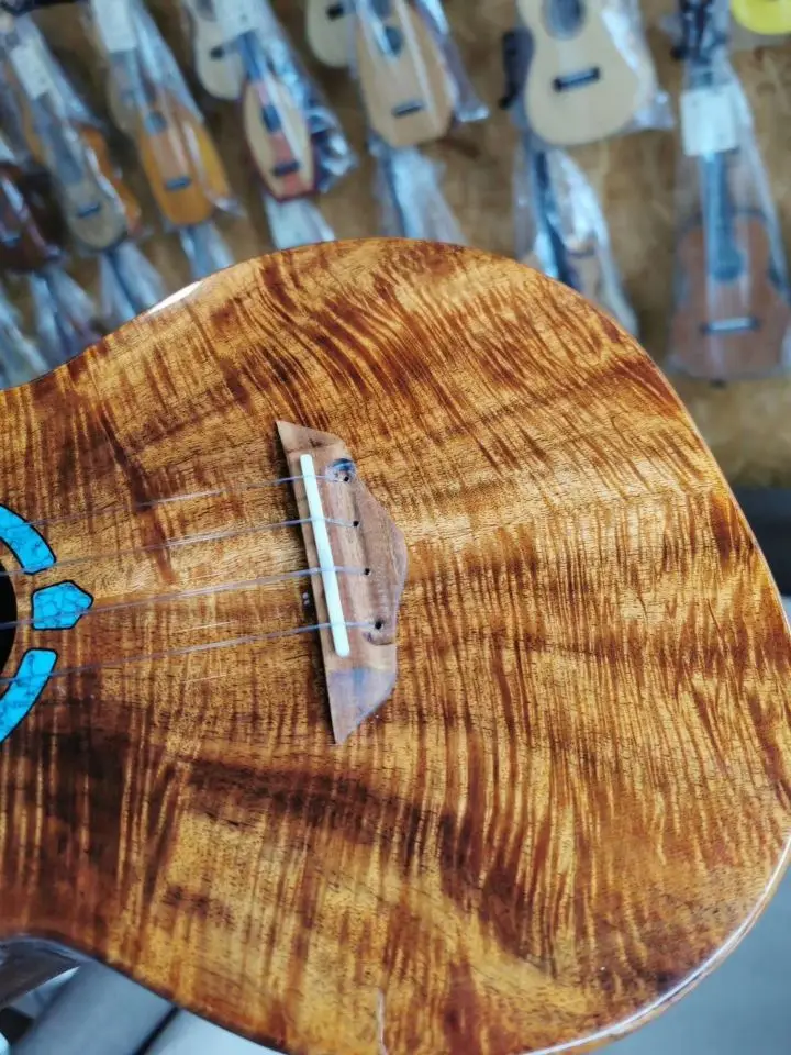 

BS-21,fillet23 Inches/26 InchesTenor Bright sun brand ukuleles, solid wood ukulele