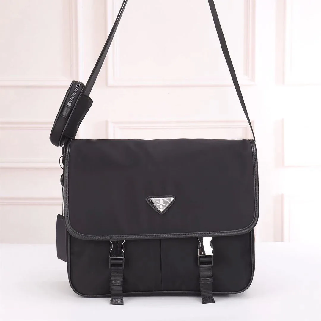 

Prado Men's messenger bag double buckle flip large capacity bag light luxury waterproof material