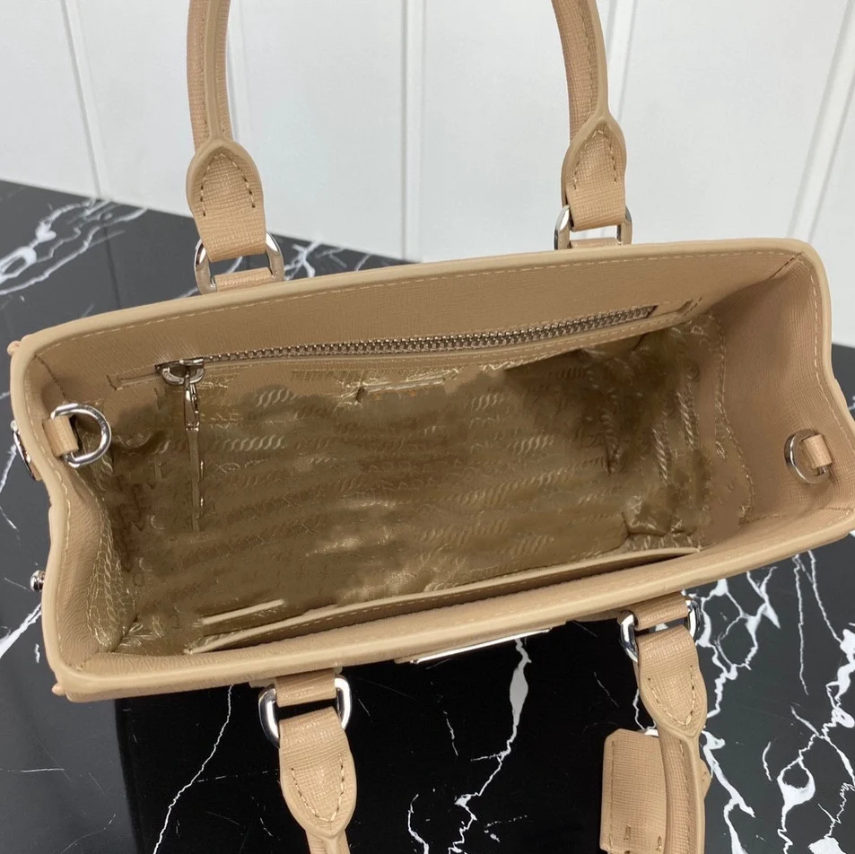 

Brand new 2021 fashion luxury leather ladies handbag trend goddess killer bag messenger bag handbag