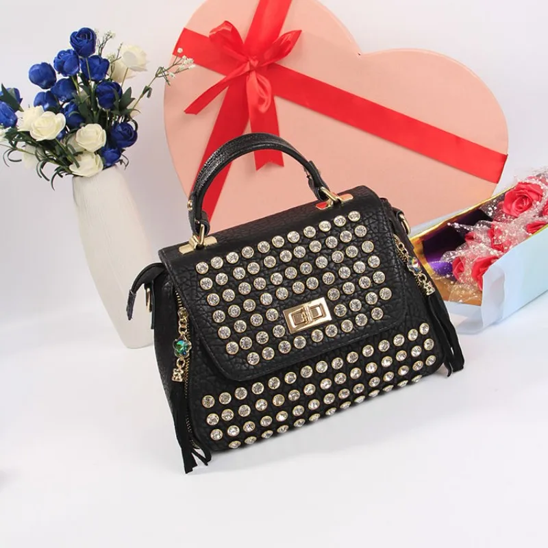 Известный бренд сумки из натуральной кожи через плечо для женщин бриллиантами