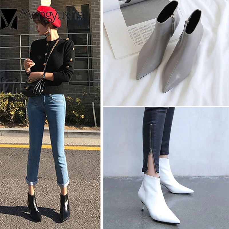 Женские ботинки челси из натуральной кожи белые классические на тонком высоком