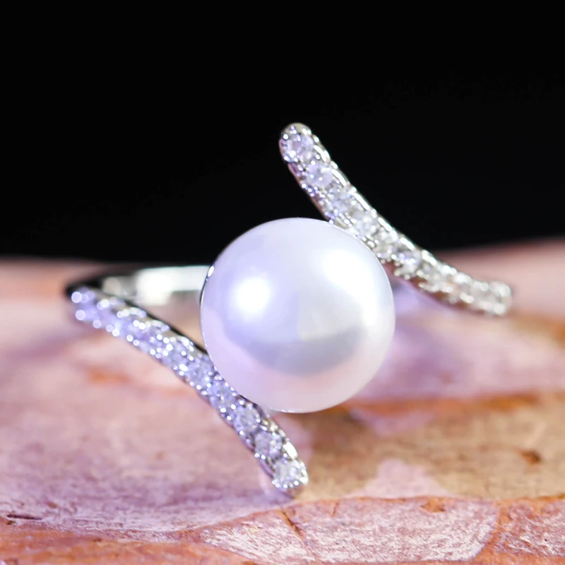 Элегантные белые жемчужные кольца для женщин крученое Кристальное кольцо