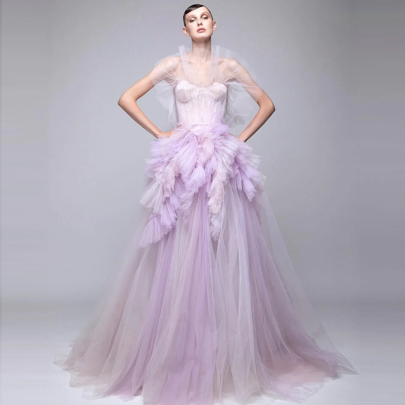 

Light purple tulle strapless backless fluffy ball gown formal party performance event dress