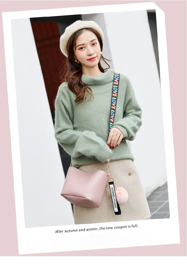 

Вместительная сумка-мешок для женщин, стильный модный мессенджер с широким ремнем на плечо, мешочек с кисточками и плюшевыми помпонами, про...