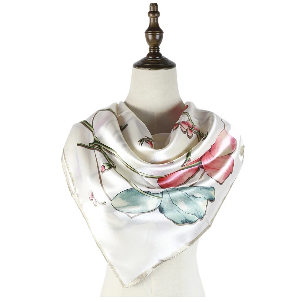Женский Шелковый квадратный шарф с цветами лилии 23 шт. |