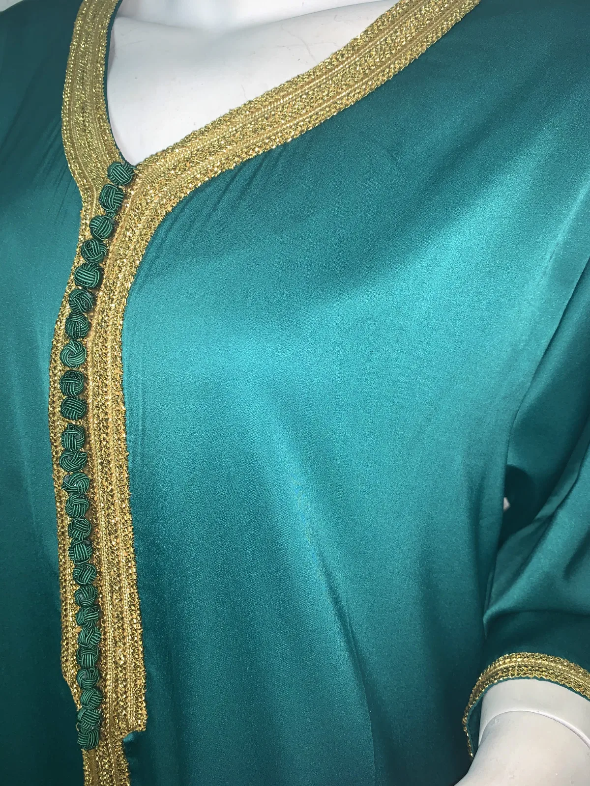 

Featured Button Dress Robe Plus Size Women's High-Quality Sexy V-Neck Long-Sleeved Stitching Noble And Dignified Long Dress 2021