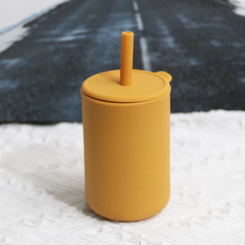 

Cover Silicone Training Cup with Straw Leak Proof Lid Applicable Spill Proof Sippy Cup For Kids TRYC889