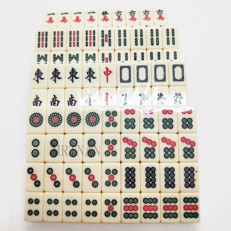

2021 new mahjong Chinese mahjong 144 mahjong portable Chinese toy with party game board