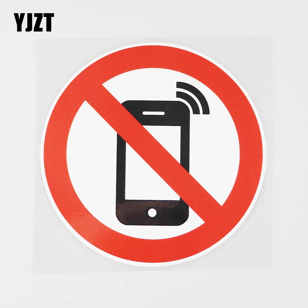 

YJZT 12.2CMX12.2CM Do Not Use Mobile Phones PVC Decal Car Sticker Graphical 11B-0134