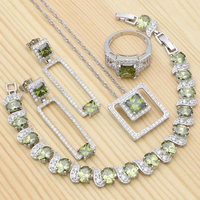 

Комплект из колье, серёг и браслета, из серебра 925 пробы