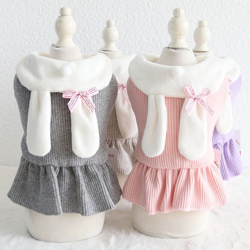 

Новинка Осень-зима 2021, милые теплые платья для милой собаки, шерстяные юбки для домашних животных с декором кролика, четыре цвета, размеры ...