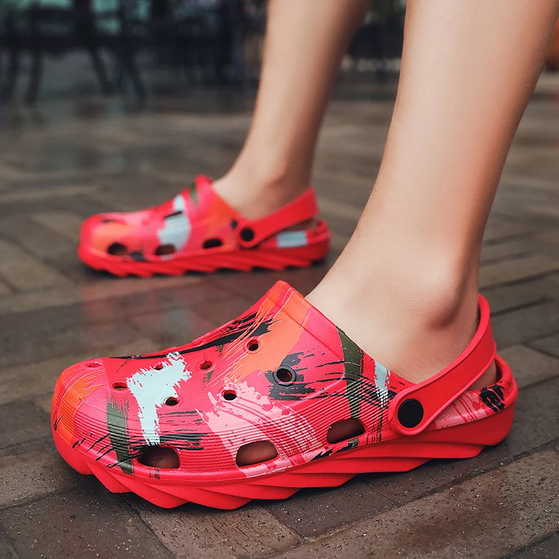 Мужские сандалии Размеры 35 45 летняя обувь с отверстиями 2020 мужские сабо из ЭВА