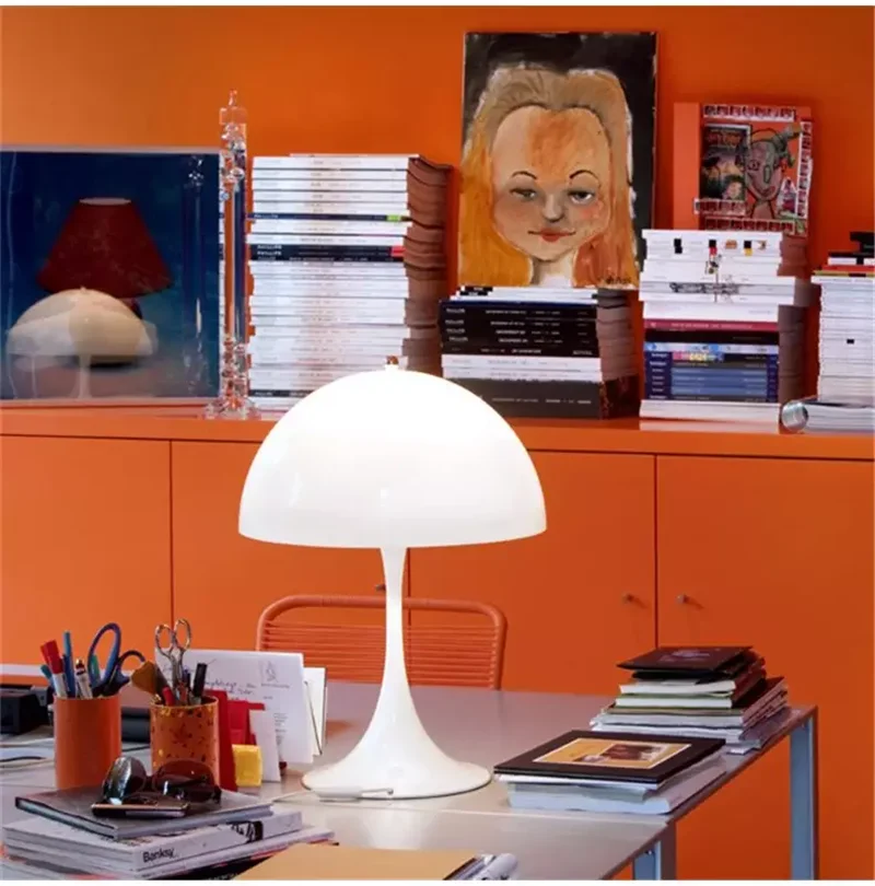 

Creative Mushroom Table Lamp Bedroom Bedside Lamp Modern Minimalist Home Decor Desk Lamp Office Study Reading Lighting Fixtures