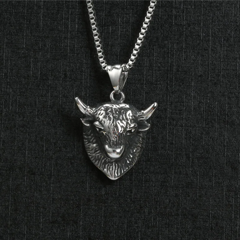 Мужское ожерелье из нержавеющей стали с головкой в бой быков кулон титановой