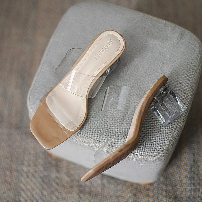 

2021 Summer Fashion New Square Head Women's Slippers Set Foot Open Toe Women's Casual Sandals Mature Sexy Square Heel High Heels