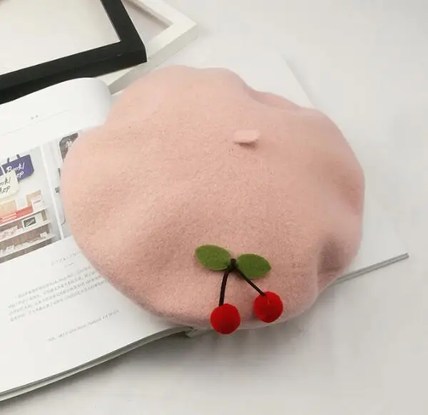 Женские шерстяные однотонные береты | Аксессуары для одежды