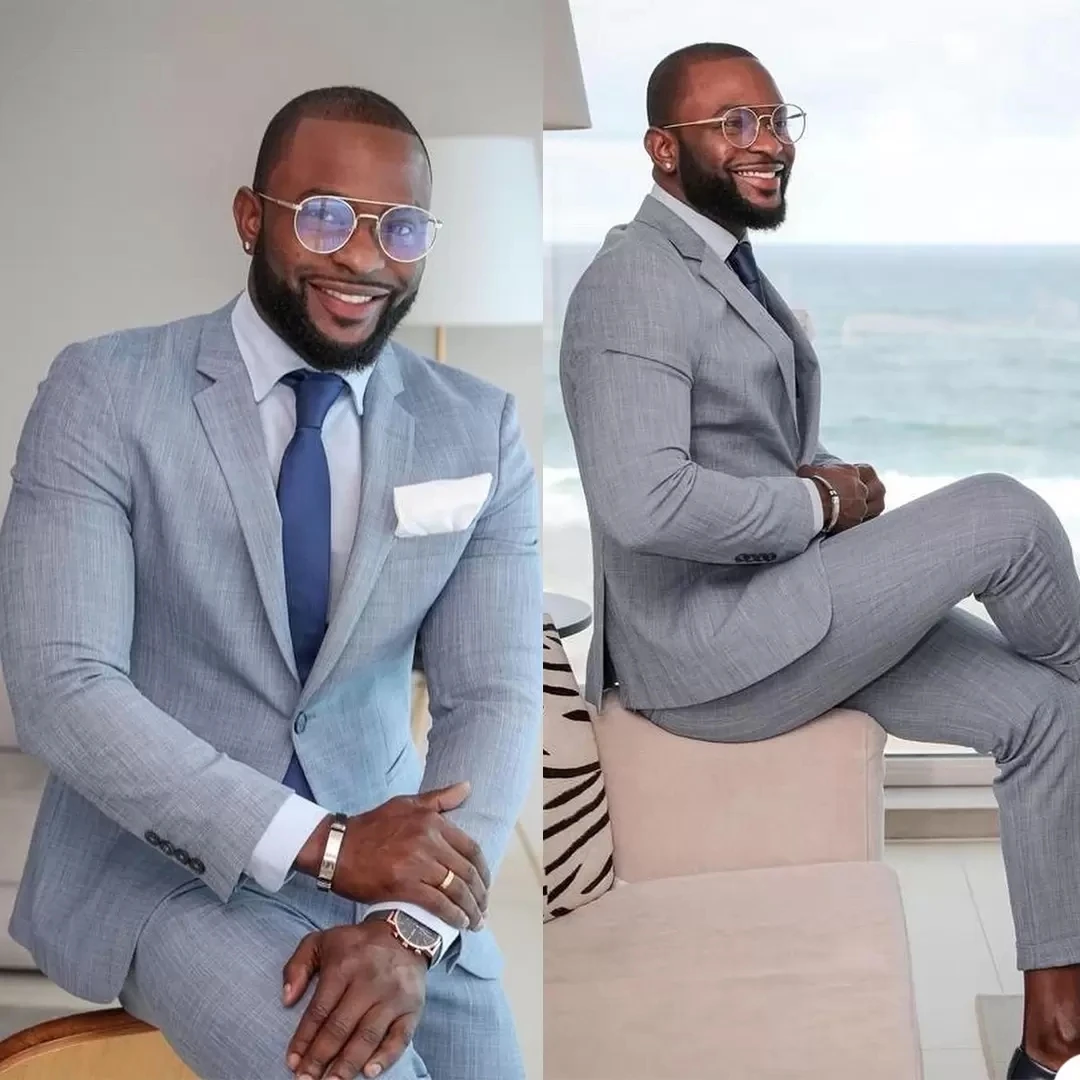 

Handsome Light Gray Groom Wedding Tuxedos High Quality Plus Size Suits Prom Party Business Outfit Two Pieces (Jacket+Pants)