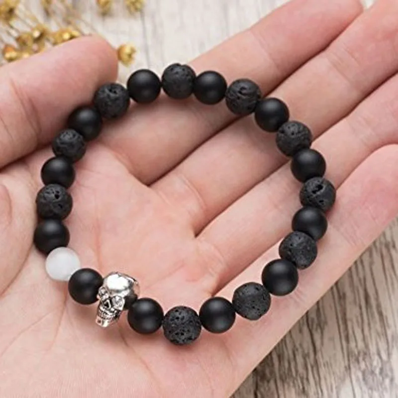 Черный матовый браслет из оникса и лавового камня | Украшения аксессуары