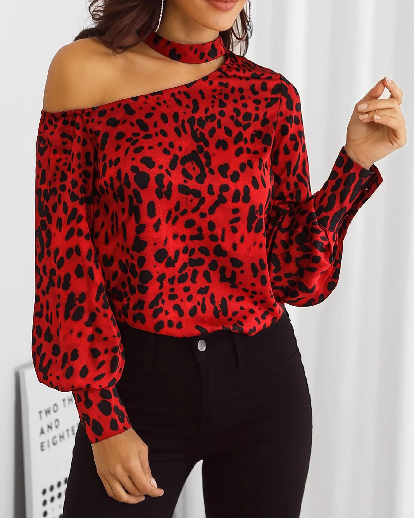 Женская блузка с рукавами фонариками и леопардовым принтом чокер топ длинными