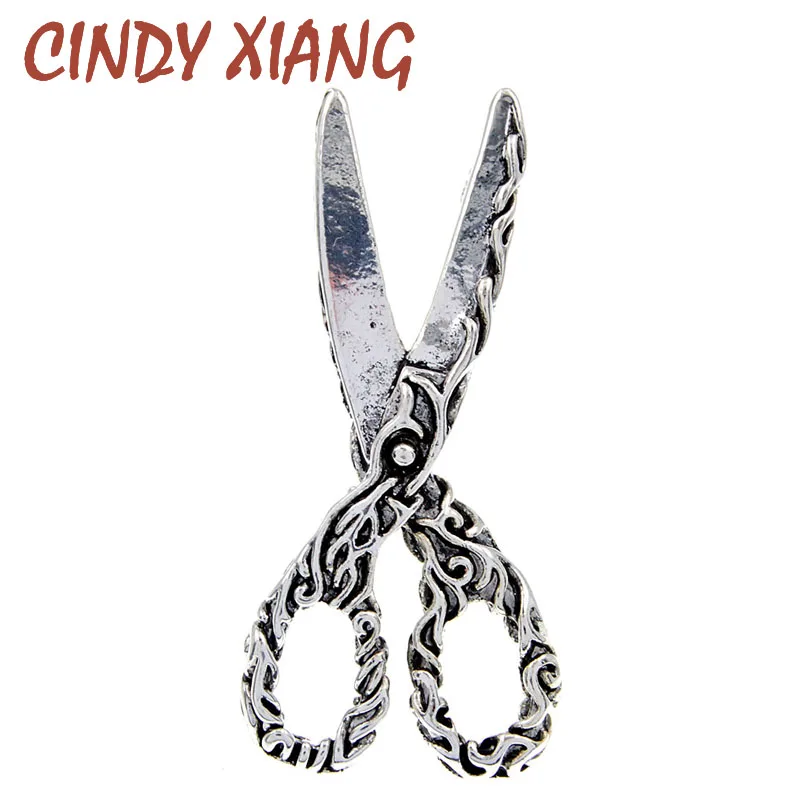 

CINDY XIANG New Vintage Ancient Silver Alloy Metal Scissors Shape Brooches For Women And Men Collar Corsage Clothes Brooch Pins