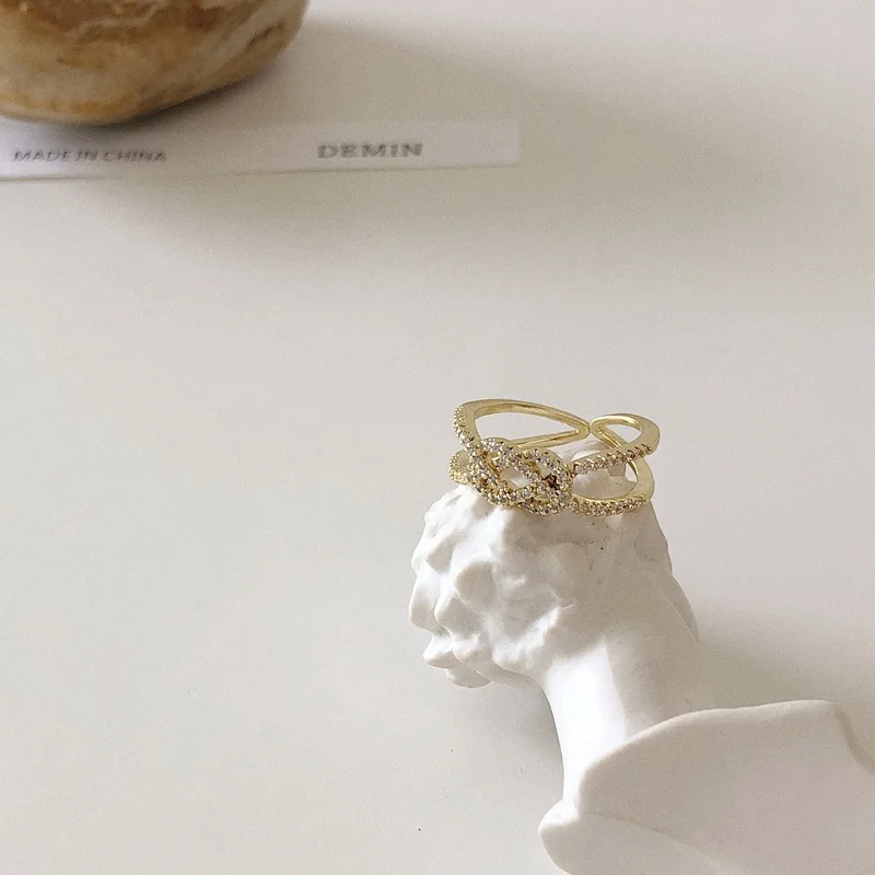 

Korean New Exquisite Temperament Zircon Bow Ring Fashion Simple Versatile Ring Elegant Ladies Jewelry