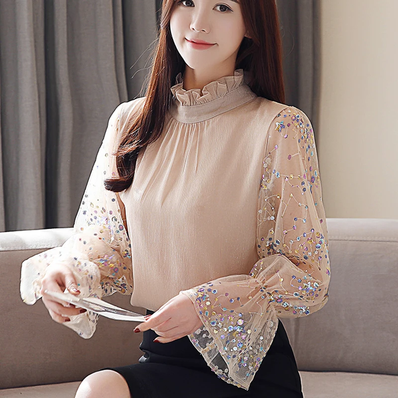 

Women clothing 2019 Fashion Spring Women's Shirts Long sleeve Lace Blouse Shirts Flare Sleeve Transparent Chiffon Blusas 10C5