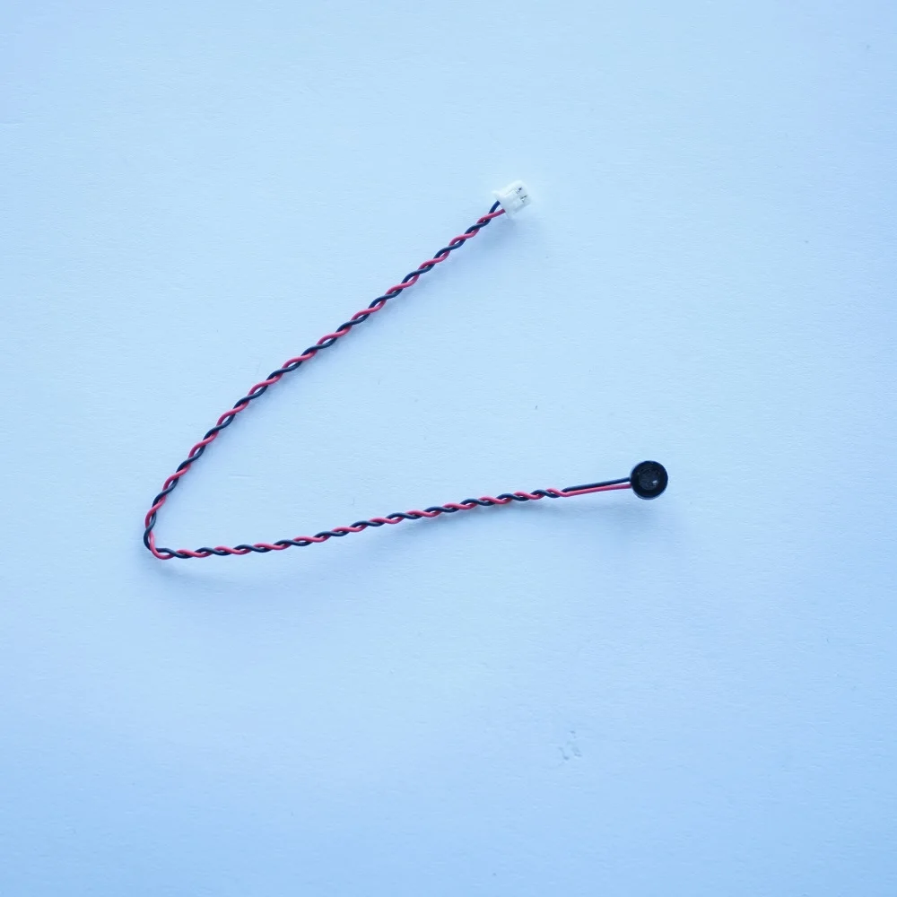 

DS-KV8102-IM DS-KV8102-IP DS-KV8202-IM DS-KV8402-IM микрофон